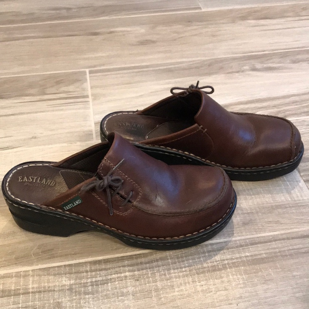 Eastland clogs